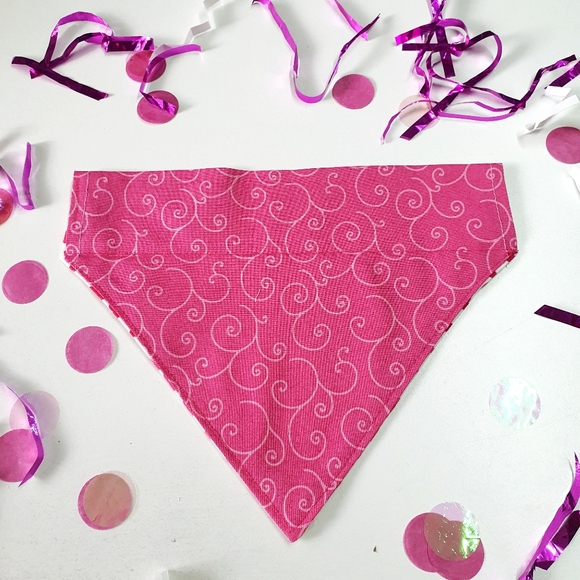 🐶 3 for $15 * Reversible Mini Valentines Hearts Over The Collar Dog Bandana - Picture 2 of 4